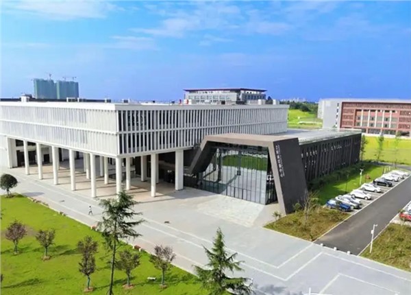 湖南工商大学北津校区综合楼能耗监测系统